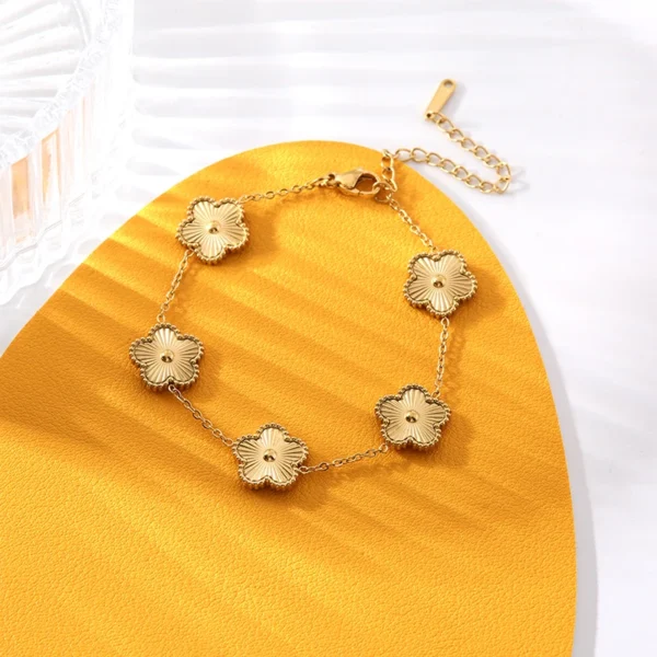 EILIECK 316L Stainless Steel Colorful Five Leaf Clover Bracelet For Women New Fashion Waterproof Wrist Chain Bangle Jewelry Gift - Image 6